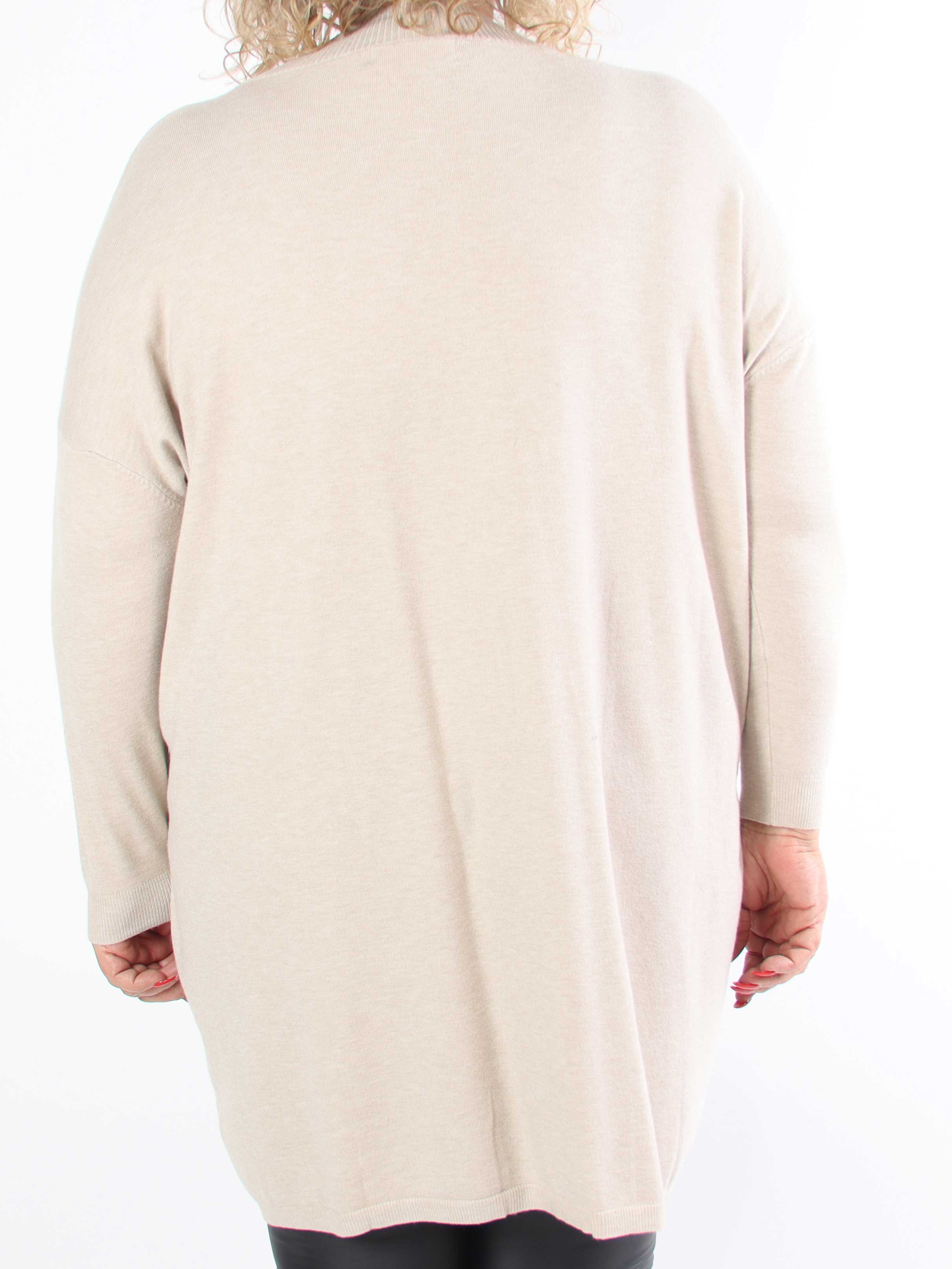 Dima - Mjuk stickad klänning i plus size med fickor